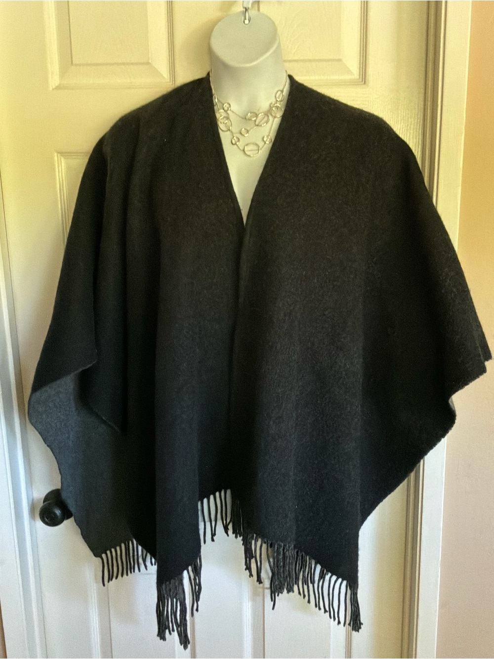 AMICA..lambswool wrap